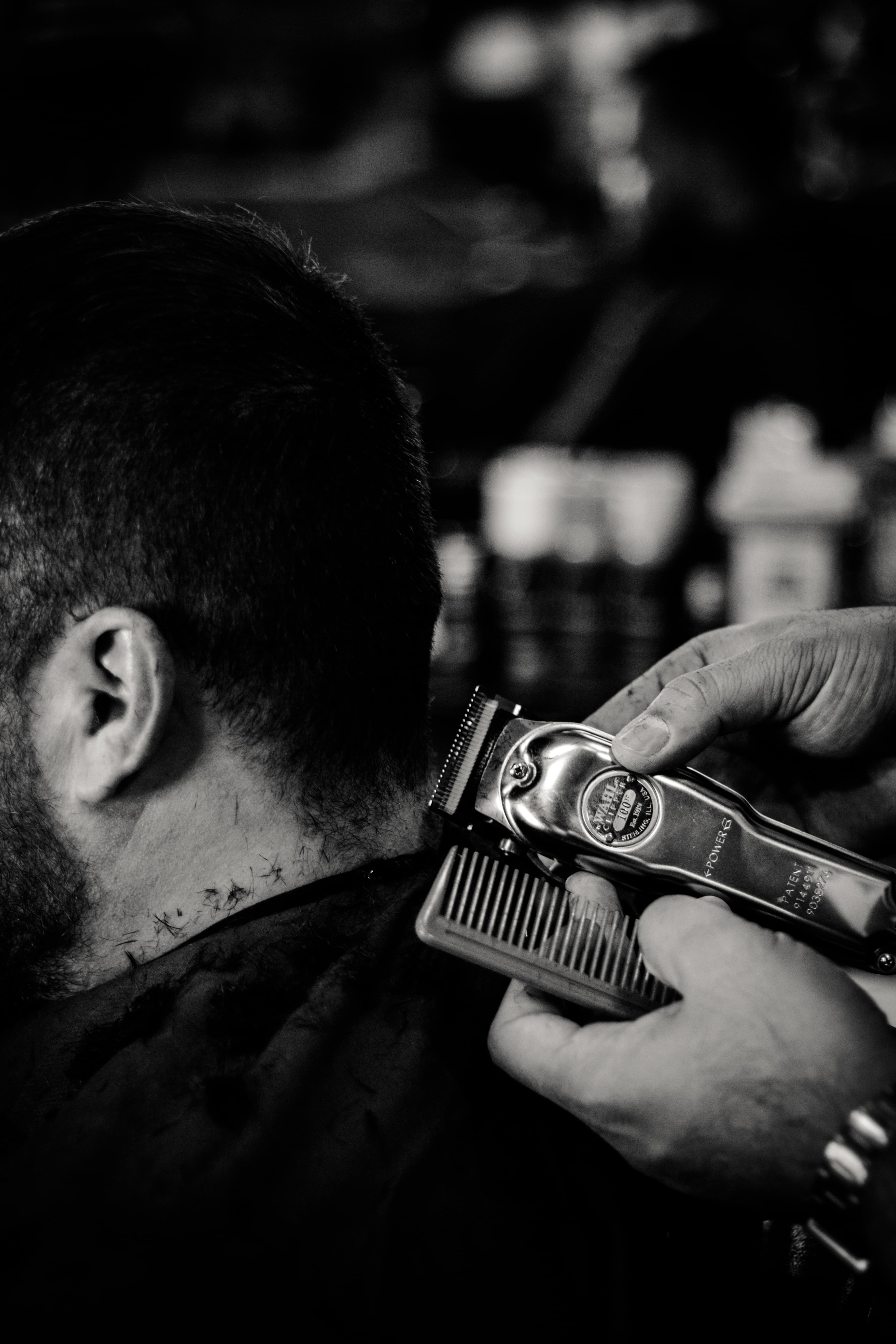 Barbero en acción